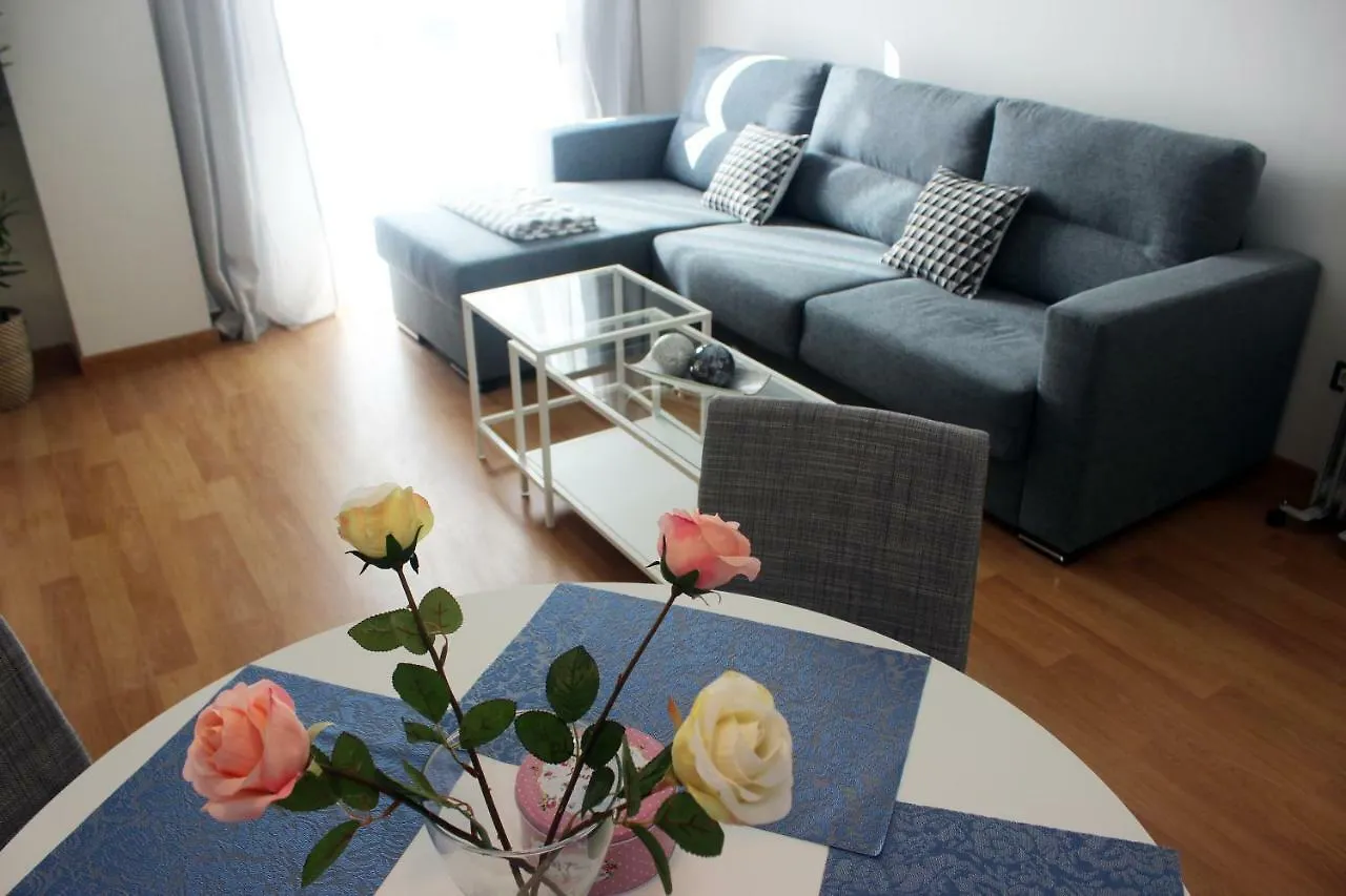 Jinetes 16, Pool, Historic Center, Free Parking, Quite Neighborhood, Ce Apartment Malaga