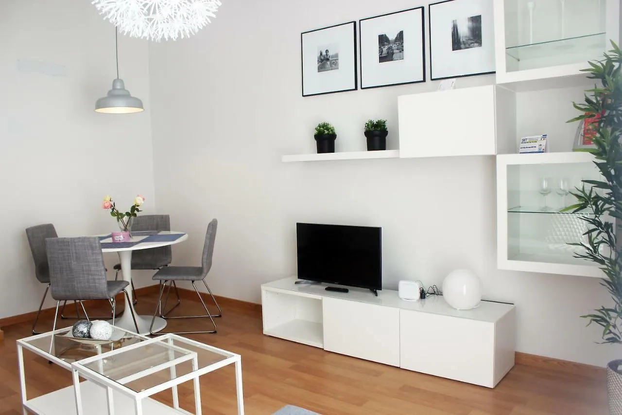 Jinetes 16, Pool, Historic Center, Free Parking, Quite Neighborhood, Ce Apartment Malaga 0*,