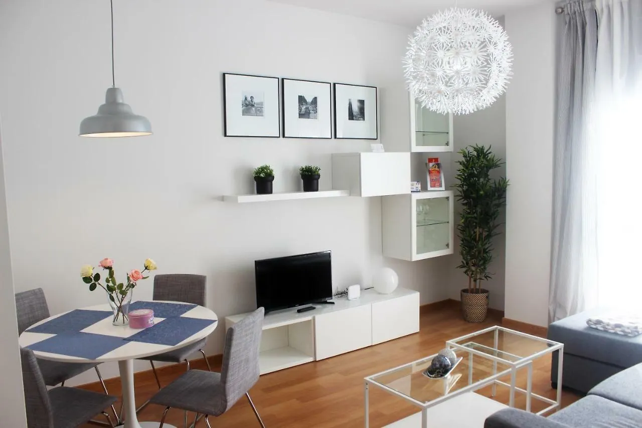 Jinetes 16, Pool, Historic Center, Free Parking, Quite Neighborhood, Ce Apartment Malaga 0*,  Spain
